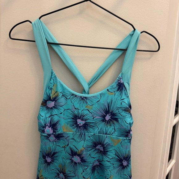 Patagonia Morning Glory Athletic Dress - Picture 3 of 7